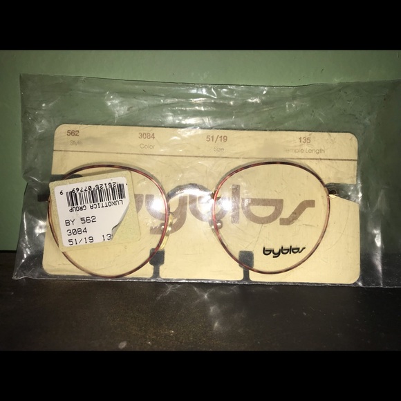 Designer glasses - Picture 2 of 4